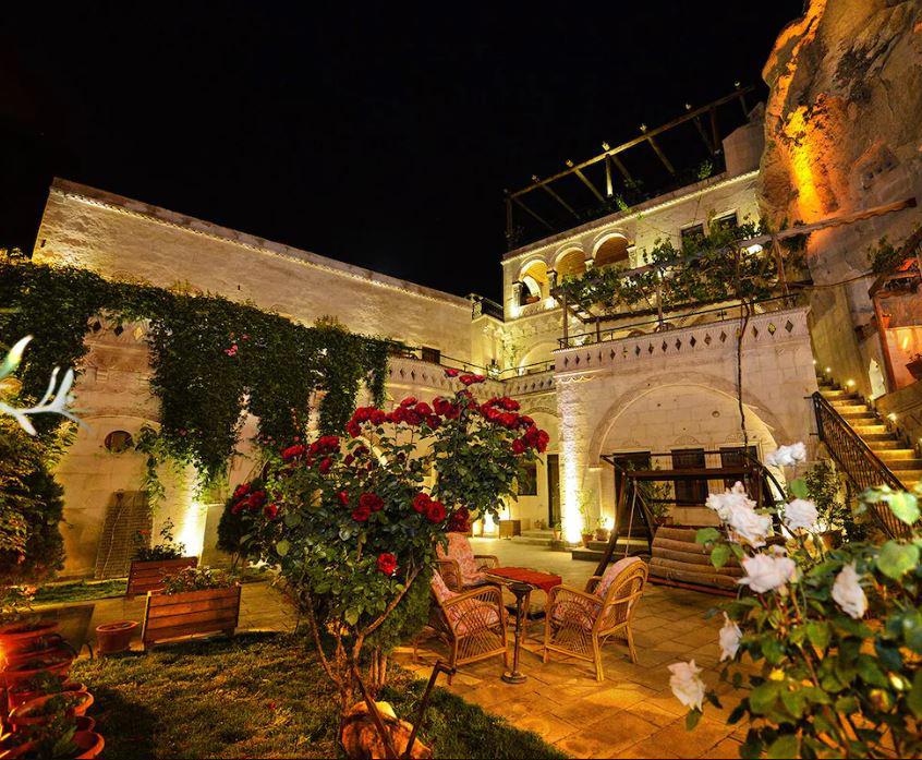 Roma Cave Suite Hotel