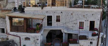 Vigneron Cave Hotel