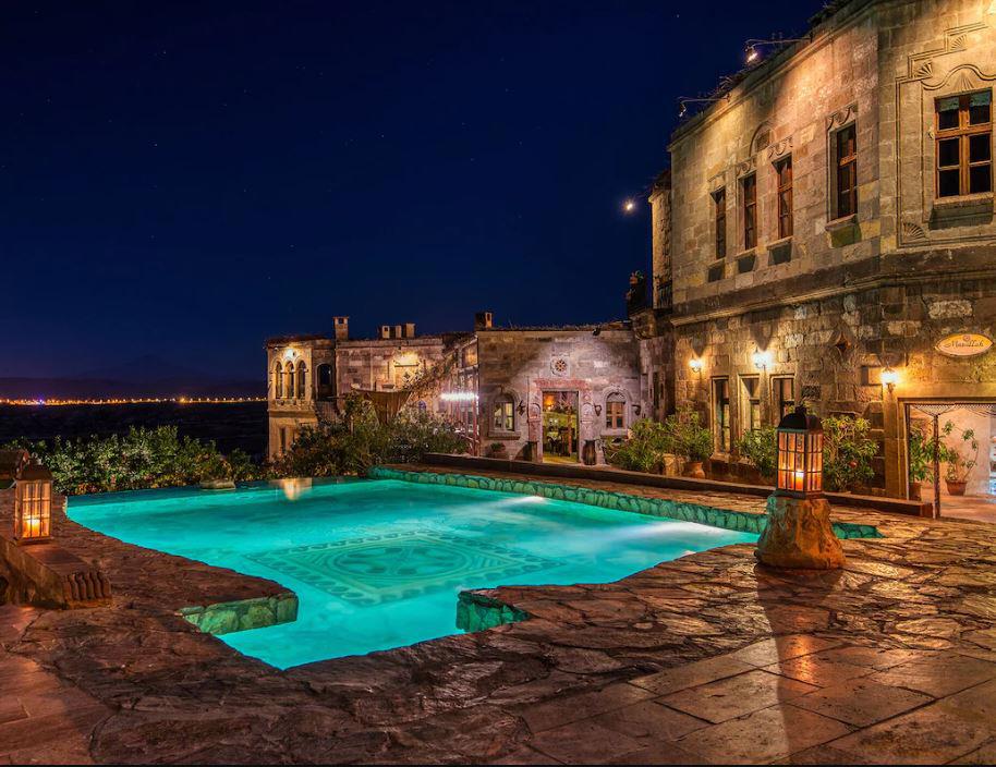 Museum Hotel +12 Adult Only