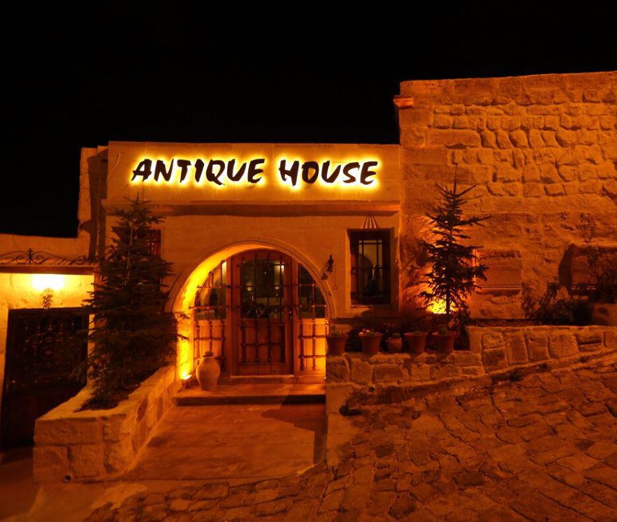 Antique House Hotel & Restaurant