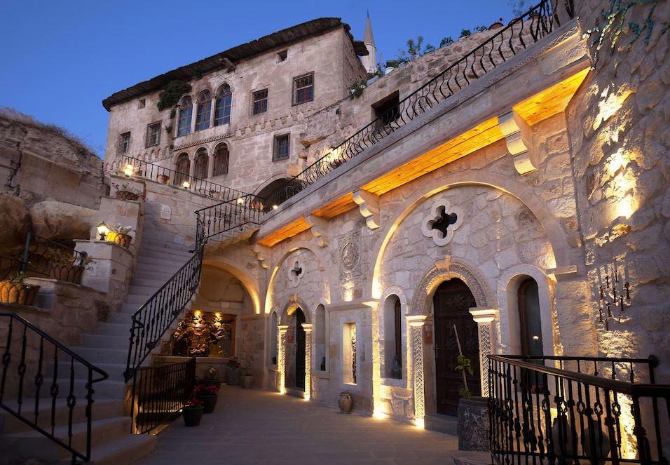 Elika Cave Suites Hotel & SPA