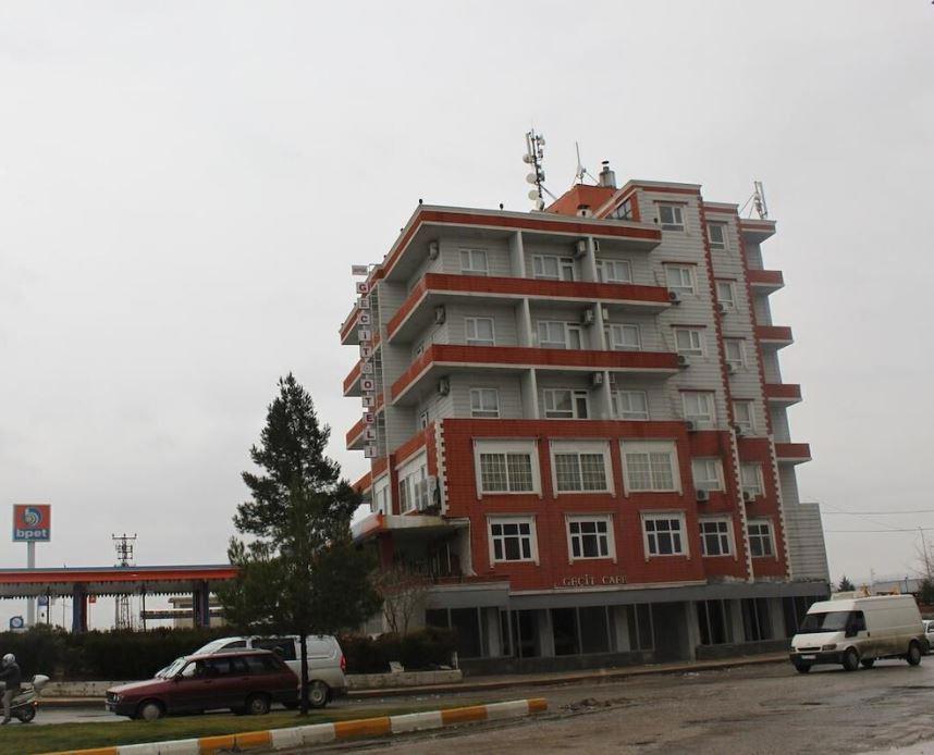Büyük Geçit Hotel
