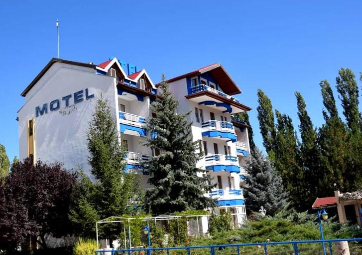 Huzur Otel