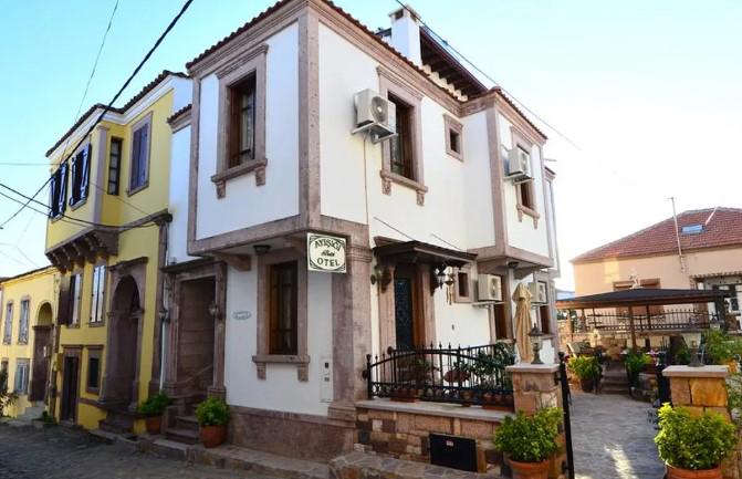 Ayışığı Otel Cunda