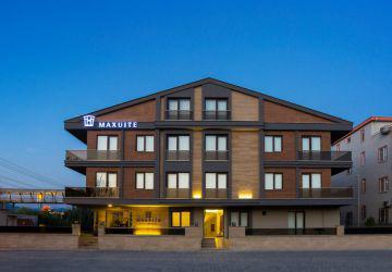 Maxuite Hotel In Home