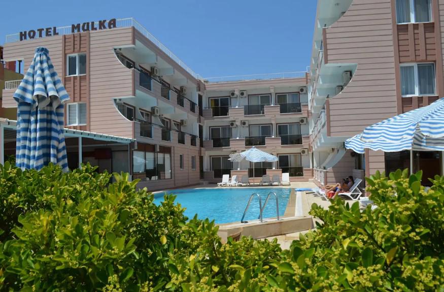 Mulka Hotel