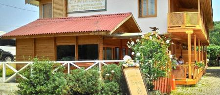 Acarlar Zumrut Bahce