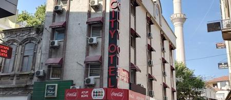 City Hotel