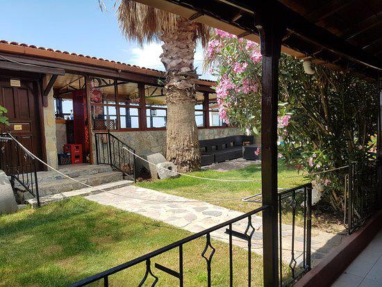 Assos Sardunya Butik Motel