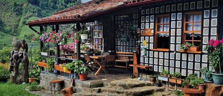 Satıroğlu Konağı