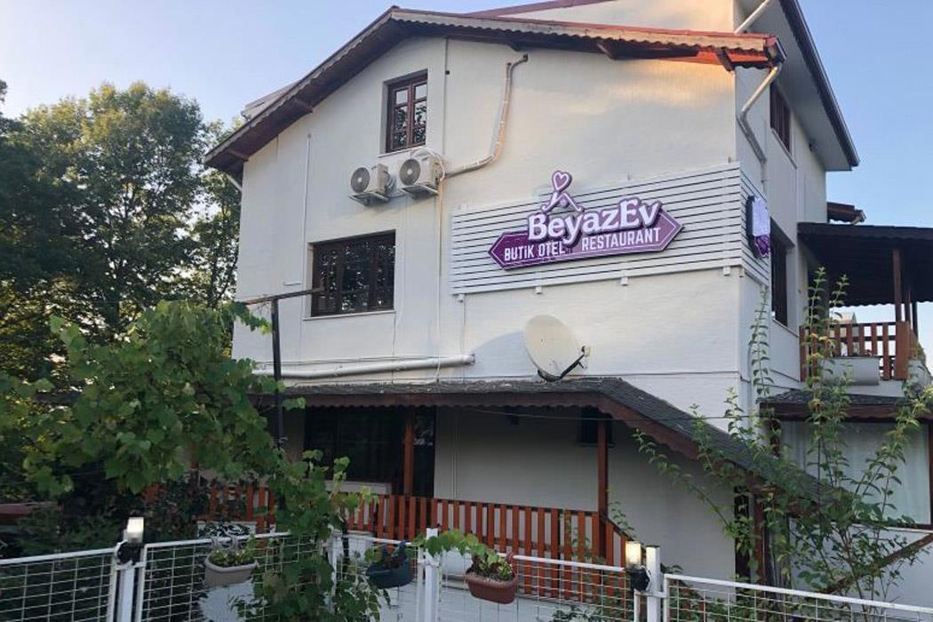 Beyaz Ev Butik Otel Maşukiye