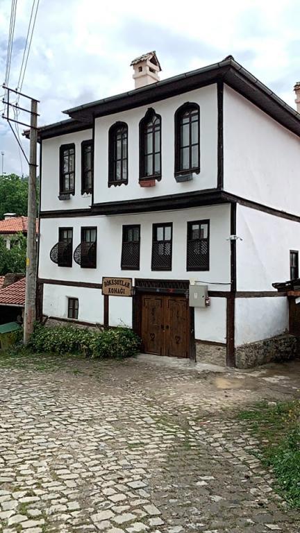 Bökesoylar Konağı