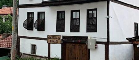 Bökesoylar Konağı