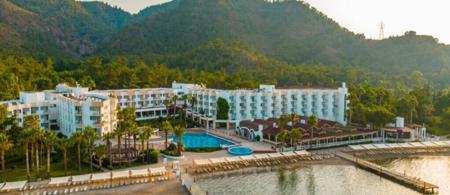 Fortezza Beach Resort