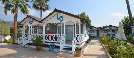 Blu Brezza Marine Hotel