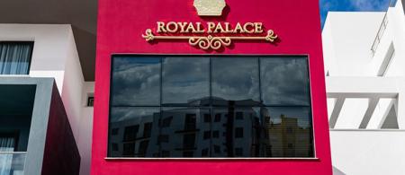 Royal Palace Hotel