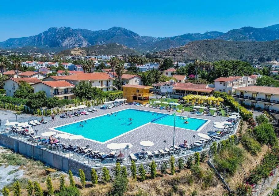 Riverside Premium Hotel Rooms