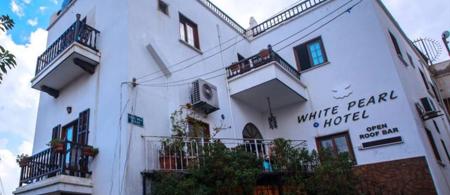 White Pearl Hotel