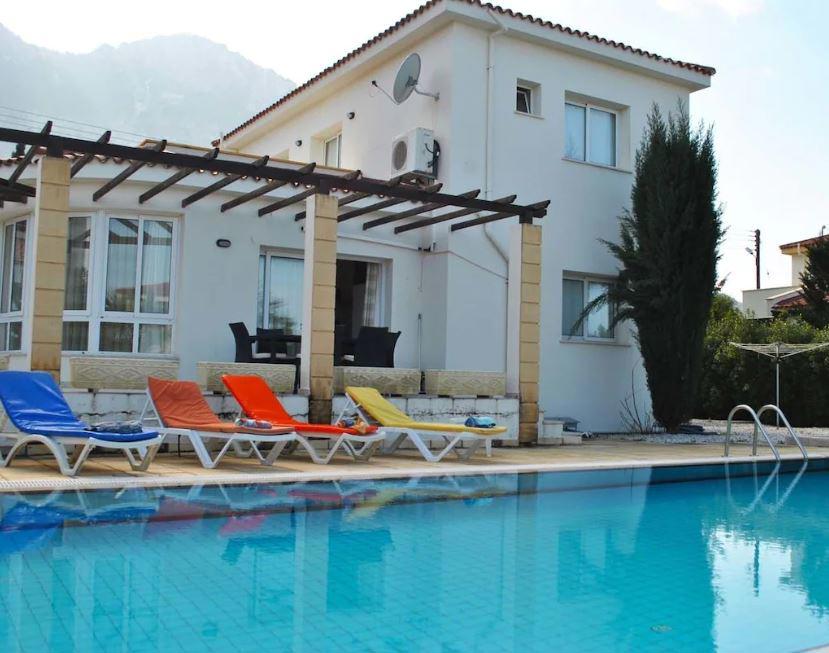 Villa Leroy By Amy Villas