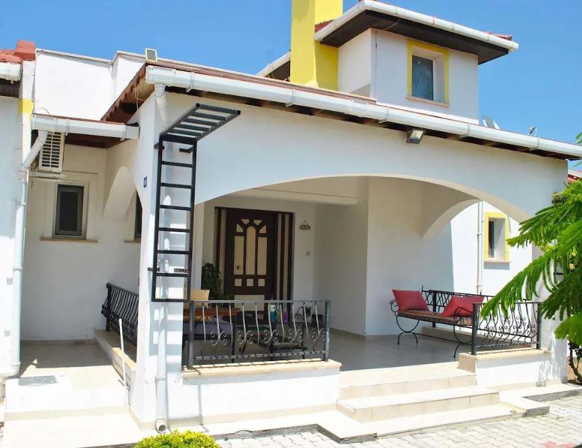 Villa Butterfly By Amy Villas