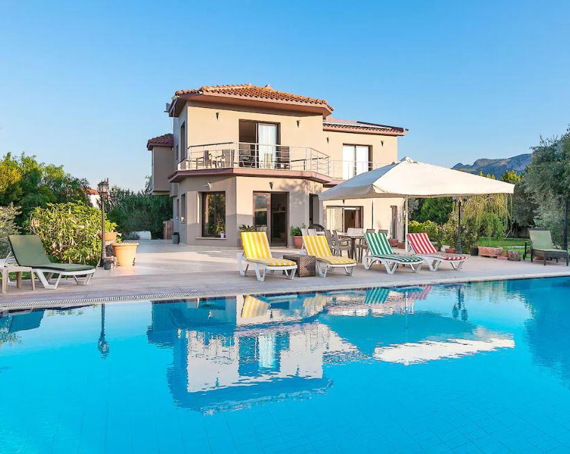 Hera Kyrenia Gardens