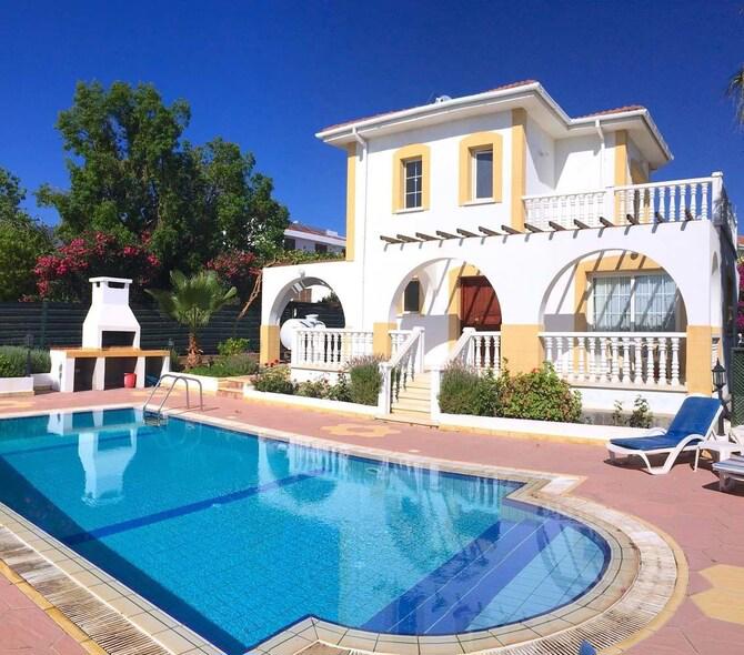 Villa Greenhill By Amy Villas