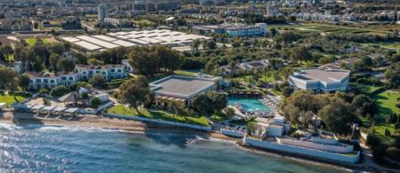 Merit Royal Gardens Hotel & Casino