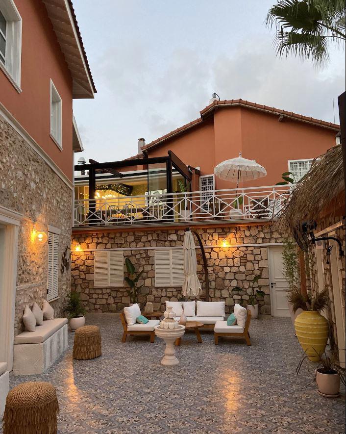 Noa's Boutique Hotel