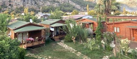 Nehir Bungalov