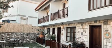 Molo Urla