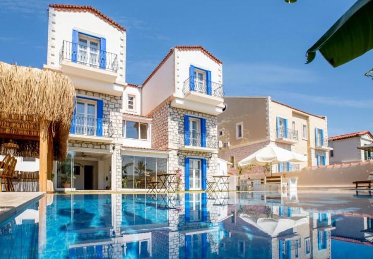 Alaçatı Fora Bella