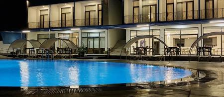 Assos Seyir Konaklari Otel (+10 Yetişkin Oteli)
