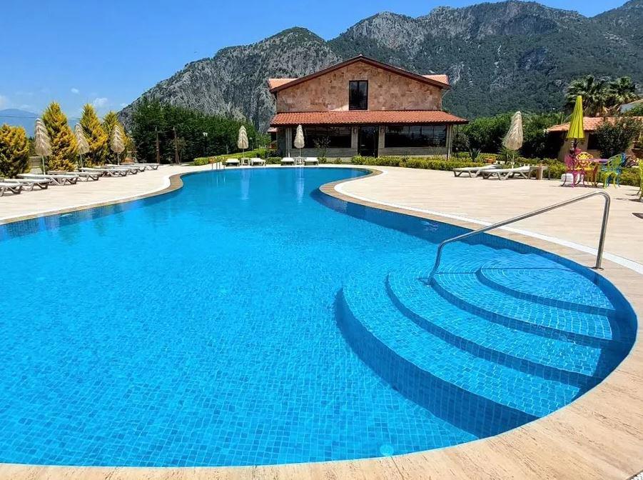 Crescent Park Boutique Otel