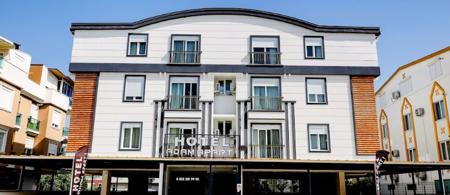 Adam Apart Hotel
