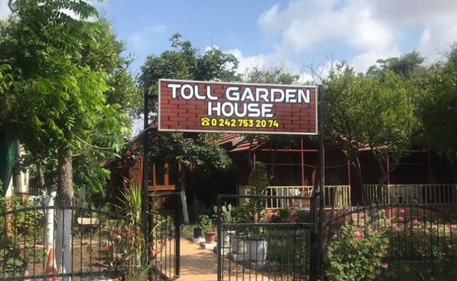 Toll Garden House