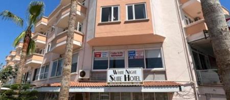 White Night Suite & Apart Hotel