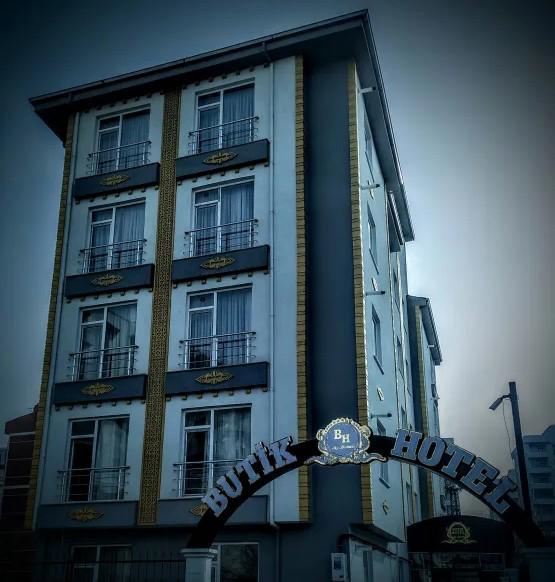 Butik House By Babaei Van