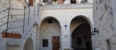 Feris Cave Hotel