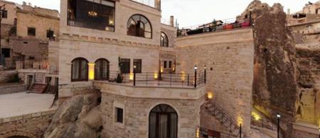 Serenus Cave Suites
