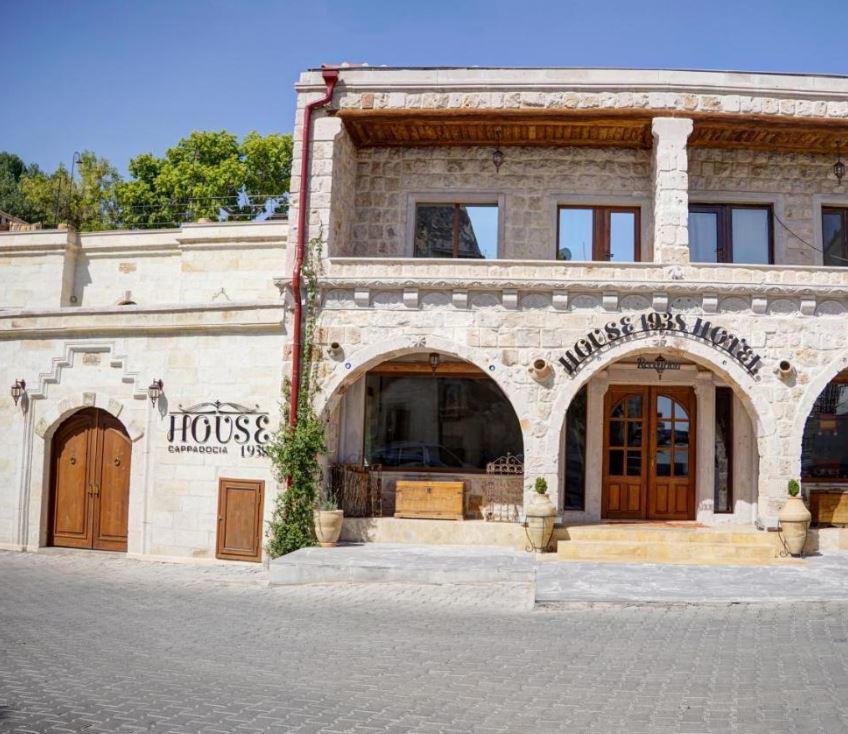 House 1938 Special Cave Hotel