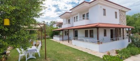 Gebora Palamutbükü Tatil Evleri & Suits
