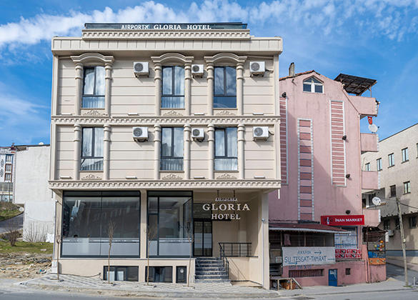 Gloria Airport Hotel