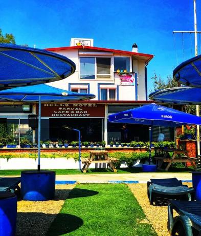 Bells Beach Hotel