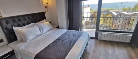 Efzen Hotel