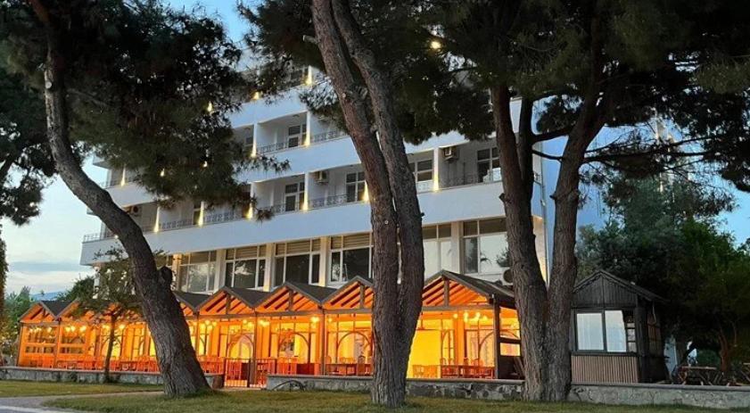 Atay Hotel