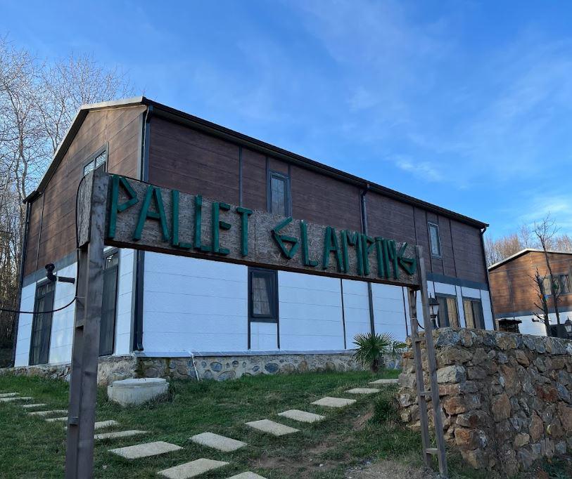 İstanbul Pallet Glamping