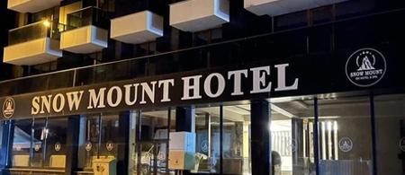 Snow Mount Hotel