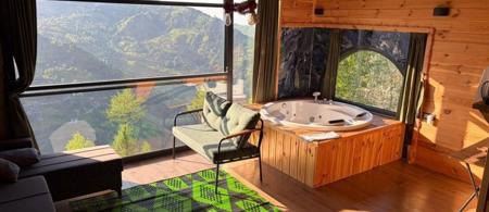 Ona Suit Bungalow