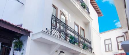 Rodina Suites