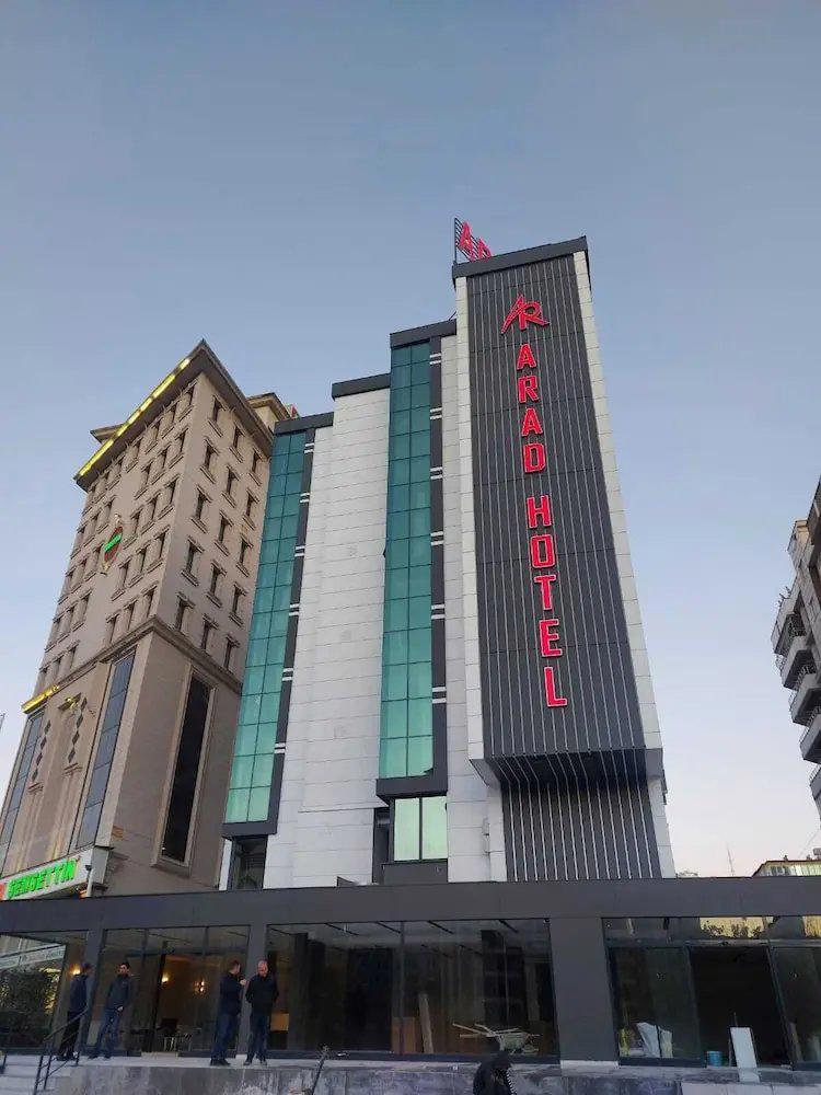 Arad Otel